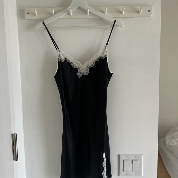victoria's secret lingerie lace and satin slip dress - black & white, size s - Picture 2 of 8